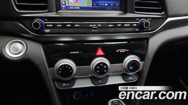 Hyundai AVANTE 2020 — photo 23