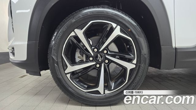 Chevrolet Korea Trailblazer 2022 — photo 5
