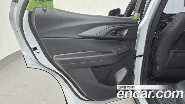 Chevrolet Korea Trailblazer 2022 — photo 15