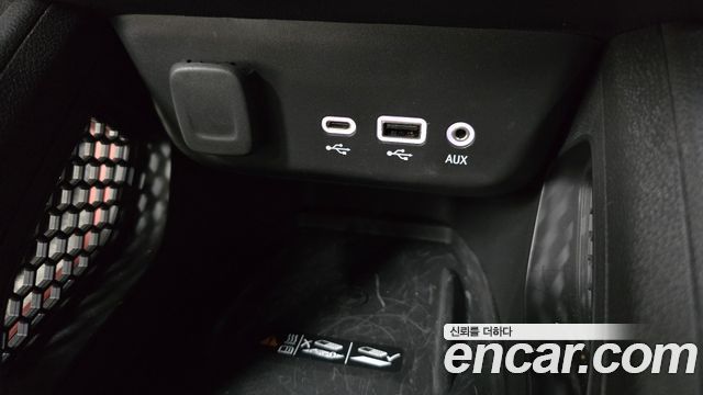 Chevrolet Korea Trailblazer 2022 — photo 32