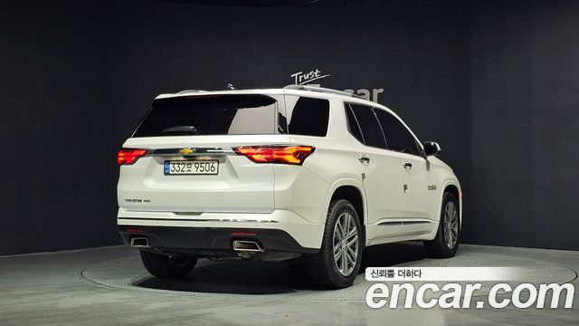 Chevrolet Korea Traverse 2022 — photo 2