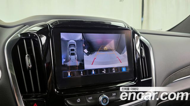 Chevrolet Korea Traverse 2022 — photo 21