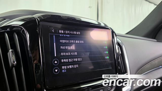 Chevrolet Korea Traverse 2022 — photo 28