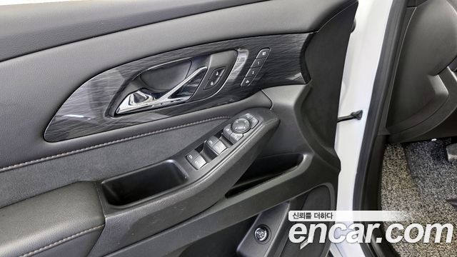 Chevrolet Korea Traverse 2022 — photo 29