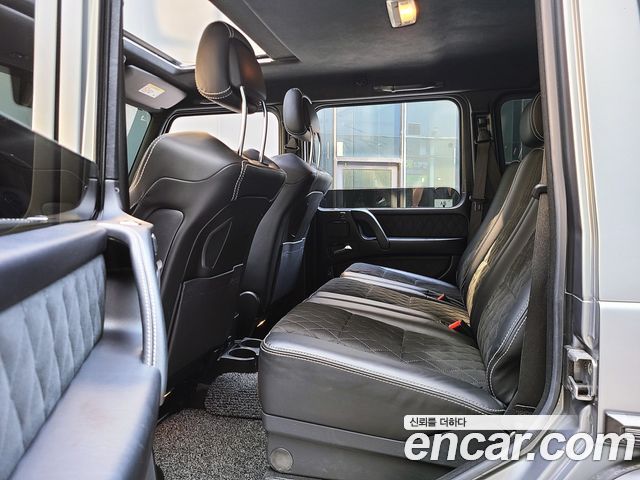 Mercedes-Benz G-Class 2017 — photo 16