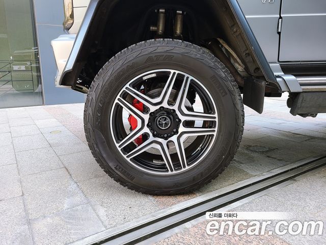 Mercedes-Benz G-Class 2017 — photo 20
