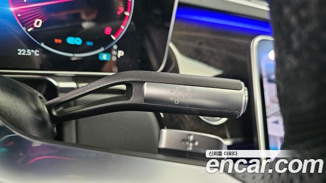 Mercedes-Benz S-Class 2021 — photo 12