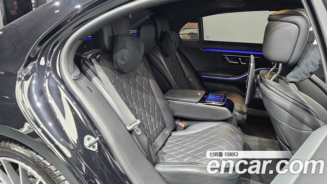 Mercedes-Benz S-Class 2021 — photo 18