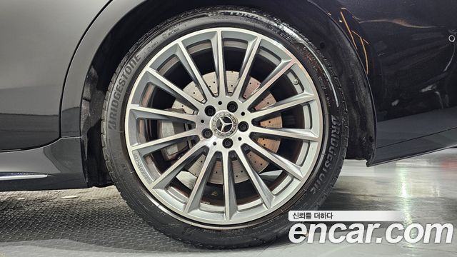 Mercedes-Benz S-Class 2021 — photo 7