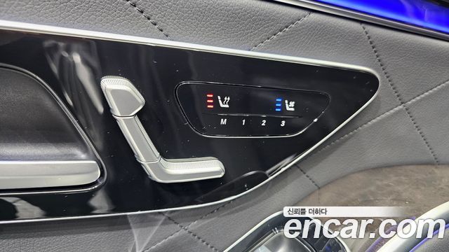 Mercedes-Benz S-Class 2021 — photo 33