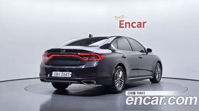 Hyundai Grandeur 2018 — photo 2