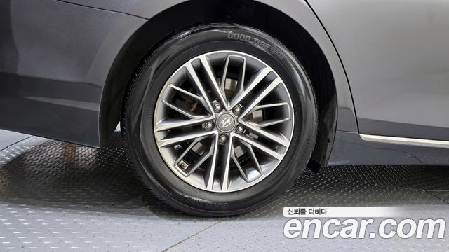 Hyundai Grandeur 2018 — photo 5