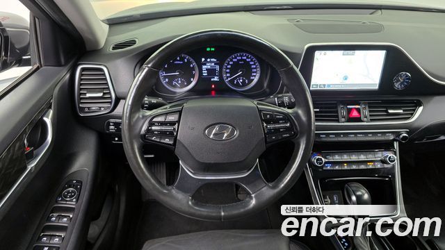 Hyundai Grandeur 2018 — photo 19