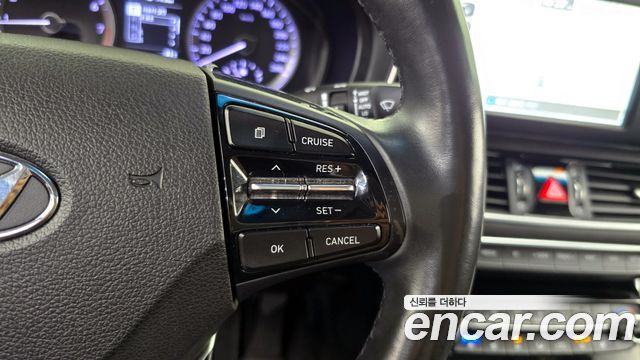 Hyundai Grandeur 2018 — photo 22
