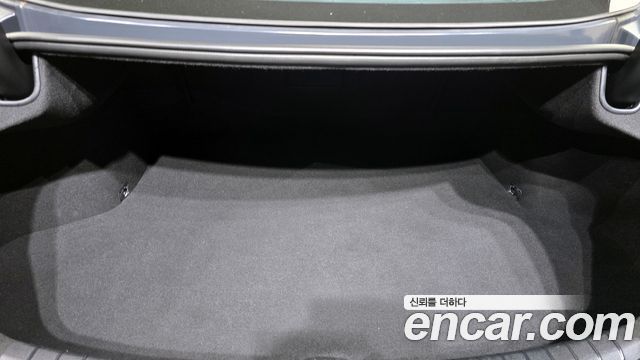 Hyundai Grandeur 2018 — photo 23