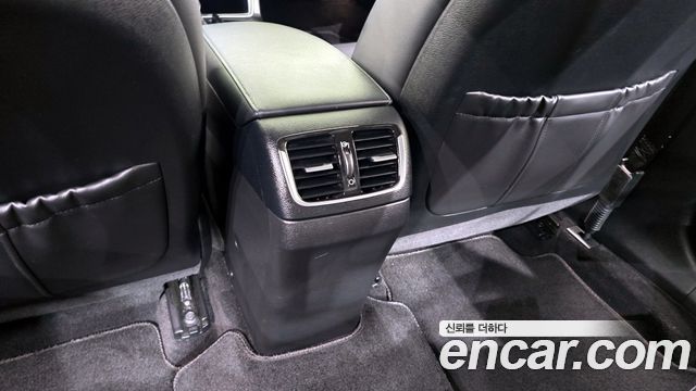Hyundai Grandeur 2018 — photo 31