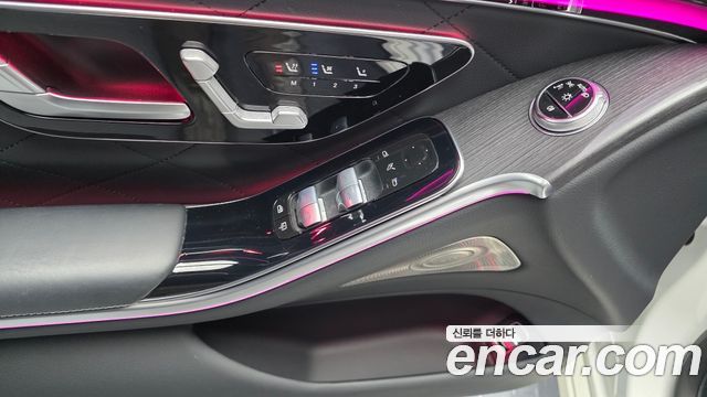 Mercedes-Benz S-Class 2022 — photo 25