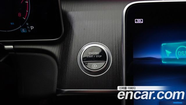 Mercedes-Benz S-Class 2022 — photo 26