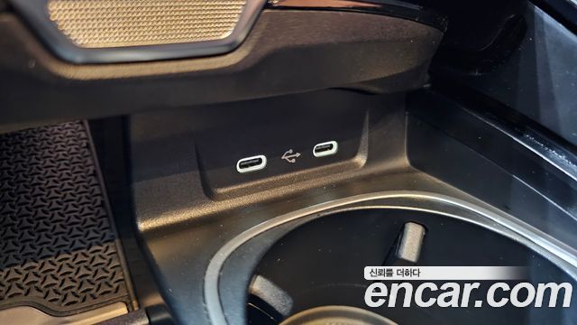 Mercedes-Benz S-Class 2022 — photo 19