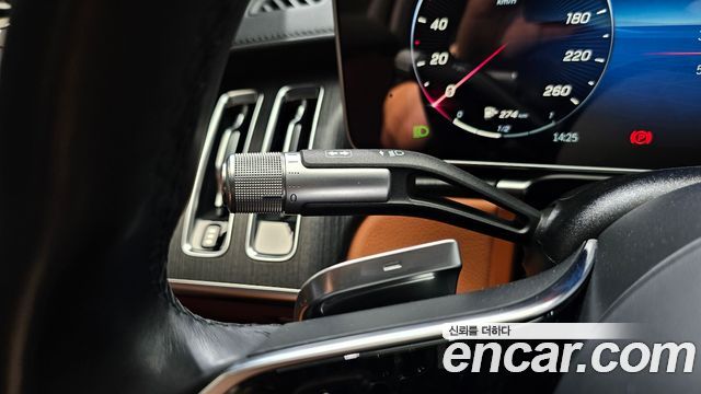 Mercedes-Benz S-Class 2022 — photo 26