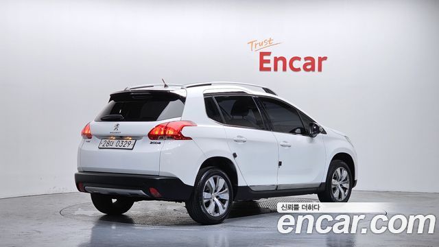 Peugeot 2008 2016 — photo 2