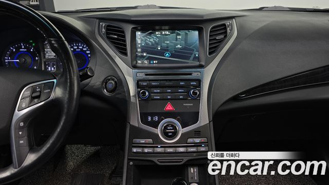 Hyundai Grandeur 2015 — photo 19