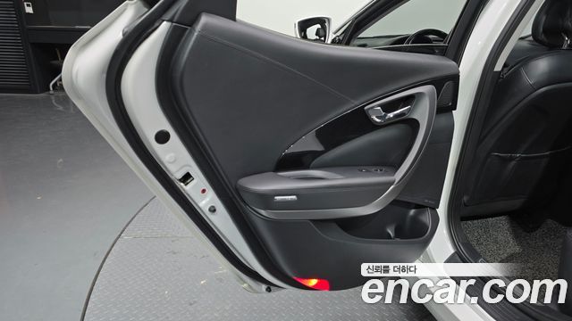 Hyundai Grandeur 2015 — photo 15