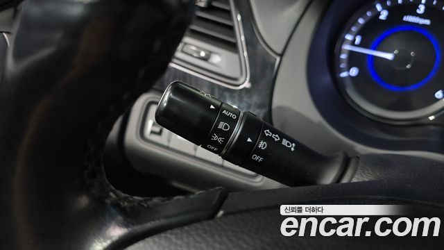 Hyundai Grandeur 2015 — photo 29