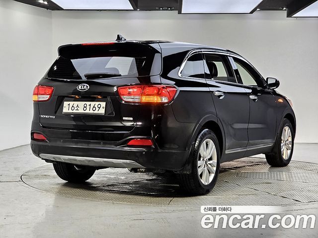 Kia Sorento 2015 — photo 3
