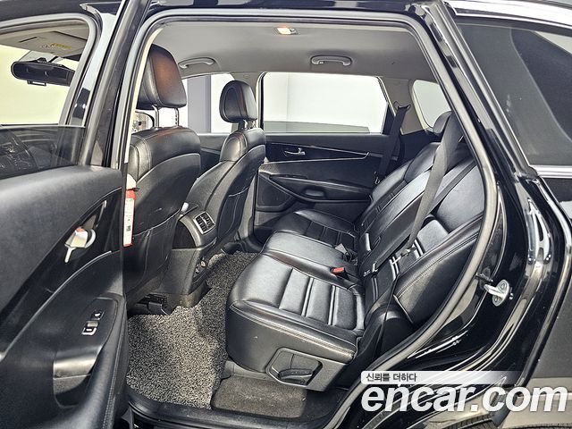 Kia Sorento 2015 — photo 9
