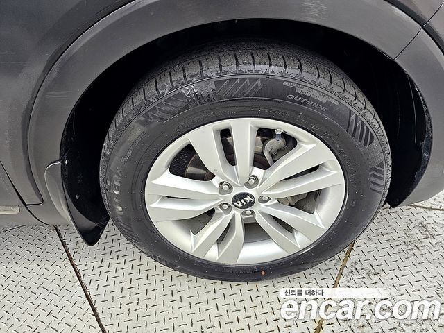 Kia Sorento 2015 — photo 20