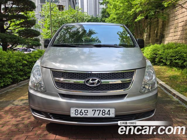 Hyundai Starex 2011 — photo 3