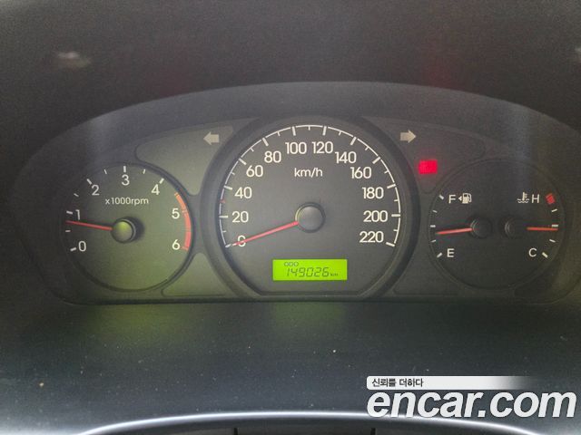 Hyundai Starex 2011 — photo 12