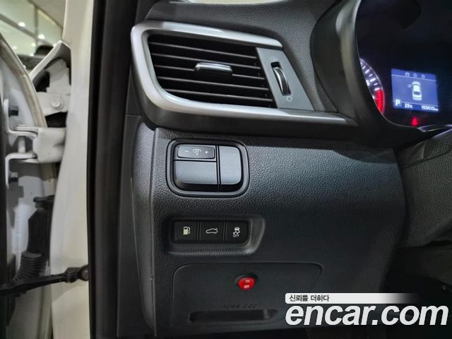 Kia K5 2019 — photo 15