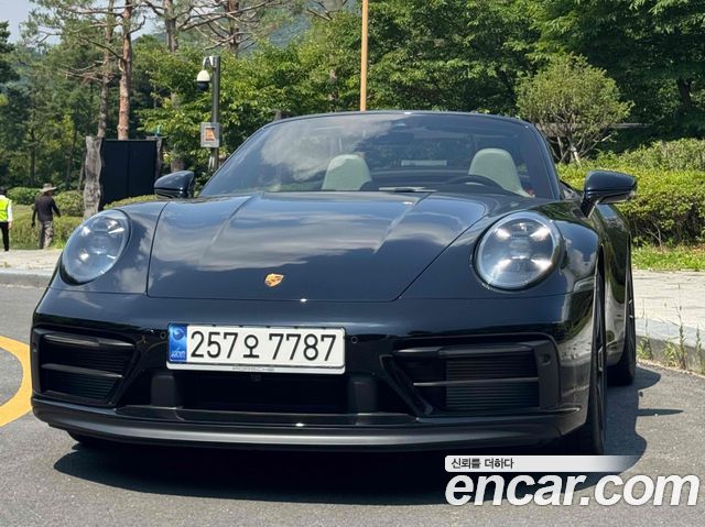 Porsche 911 2023 — photo 3