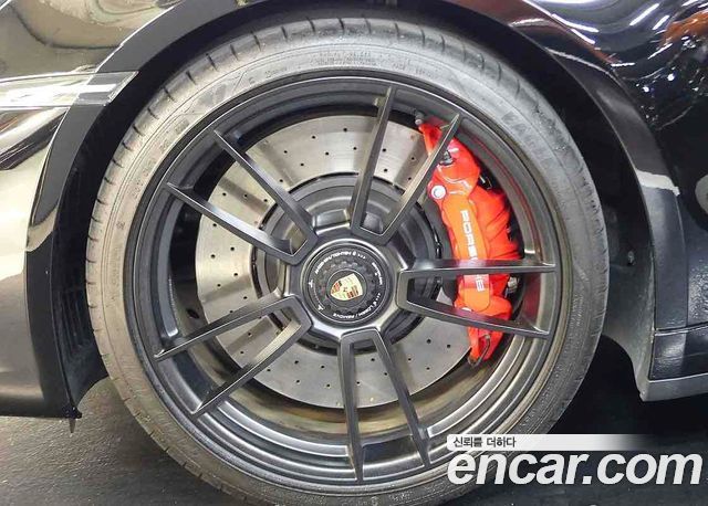 Porsche 911 2023 — photo 5