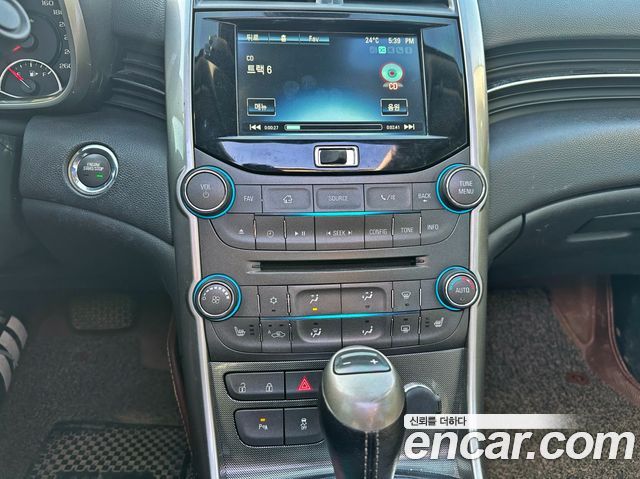 Chevrolet Korea Malibu 2015 — photo 17