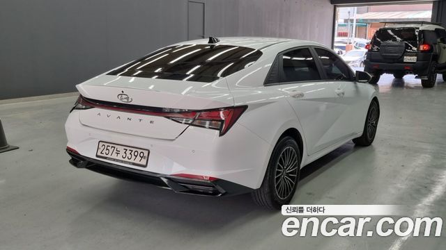 Hyundai AVANTE 2021 — photo 2