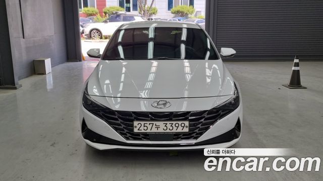 Hyundai AVANTE 2021 — photo 3