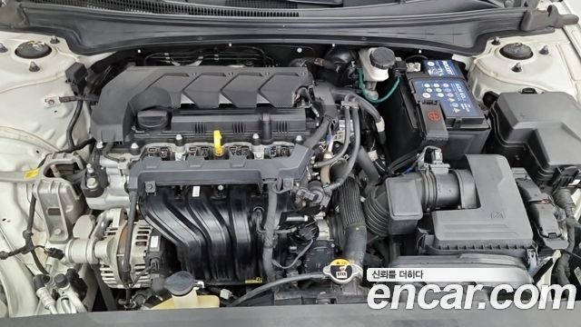Hyundai AVANTE 2021 — photo 6