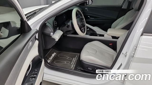 Hyundai AVANTE 2021 — photo 10