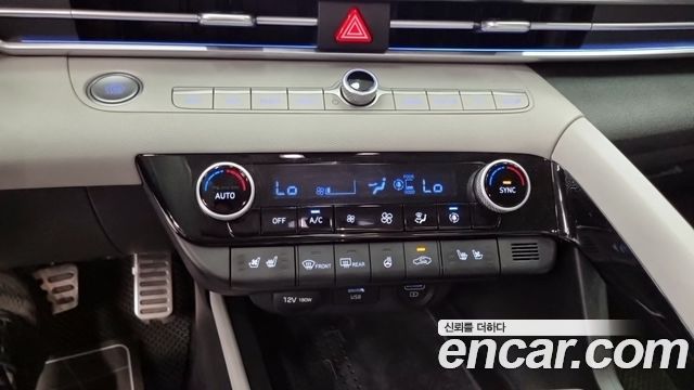 Hyundai AVANTE 2021 — photo 18