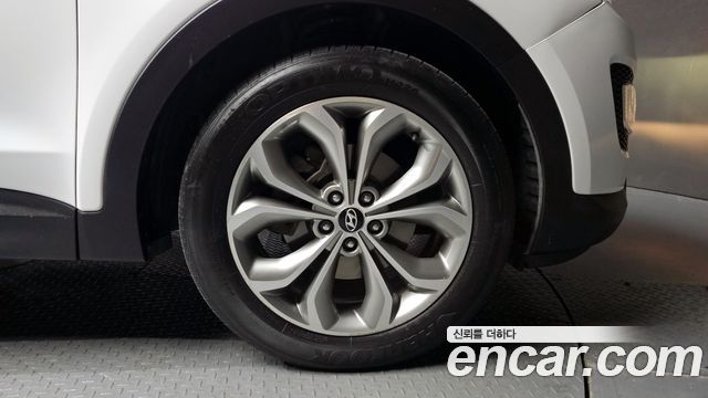 Hyundai Santafe 2014 — photo 7