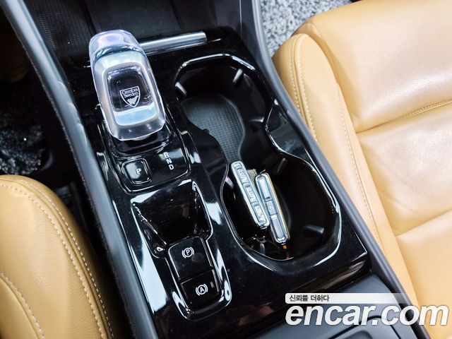 Volvo XC40 2021 — photo 12