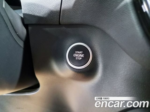 Volvo XC40 2021 — photo 14