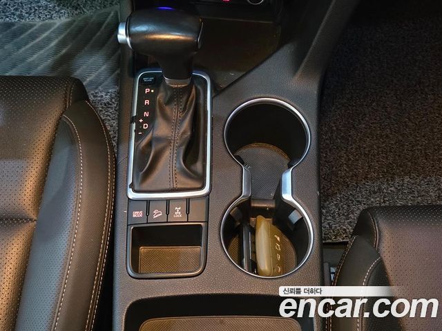 Kia Sportage 2018 — photo 14