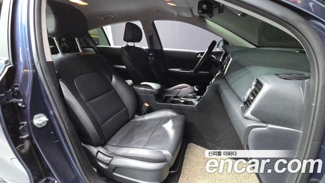 Kia Sportage 2016 — photo 11