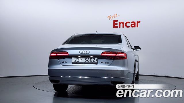 Audi A8 2015 — photo 4