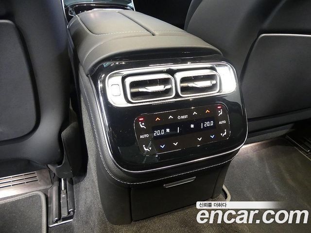 Mercedes-Benz S-Class 2021 — photo 16