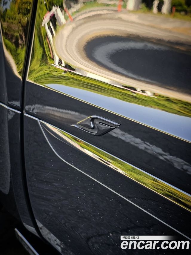 Bentley Bentayga 2022 — photo 4